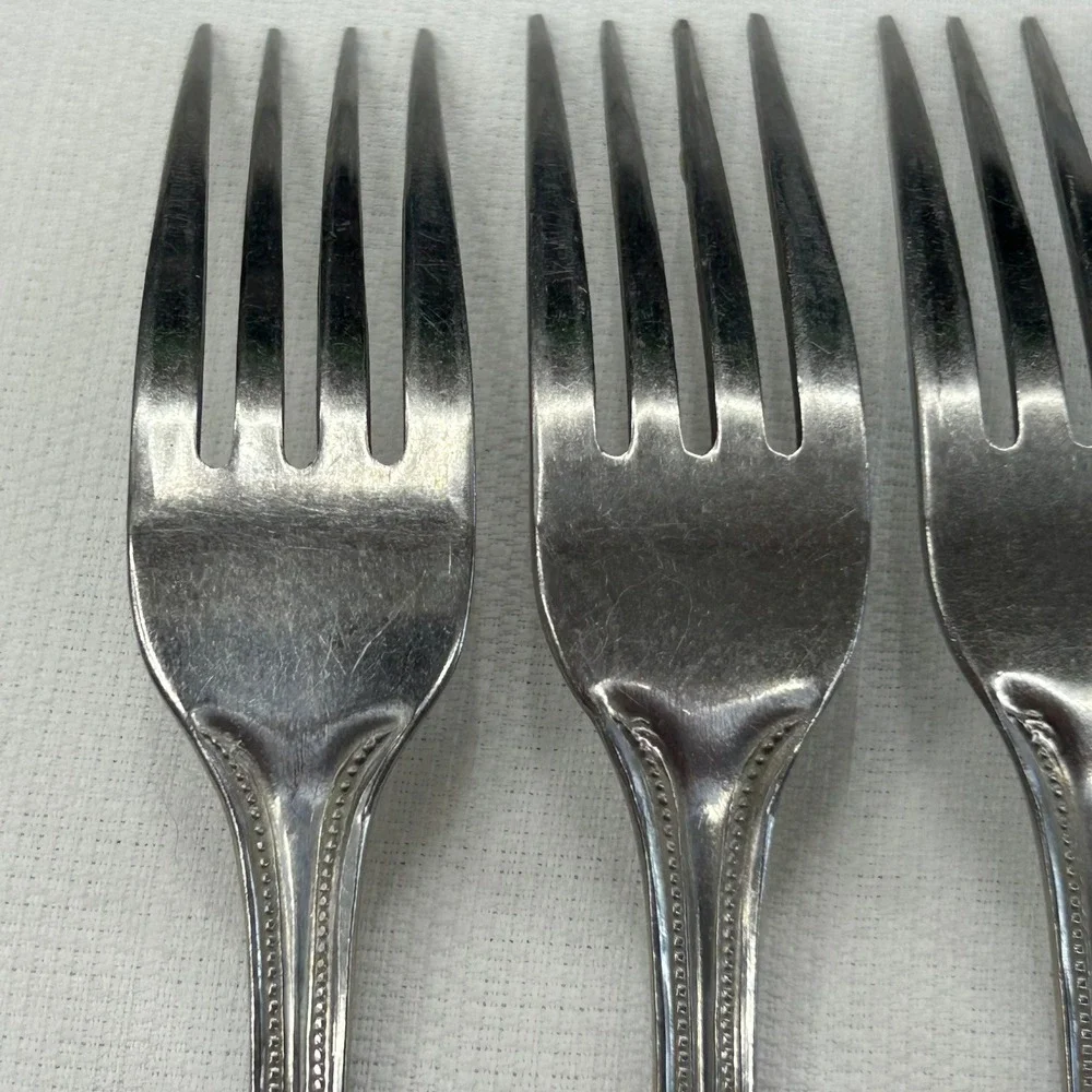 International Silver gently pre